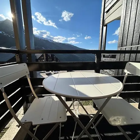 Apartment Villaret - Grand 4 Personnes Aux Pieds Des Pistes, Vue Montagne. Mae-8891
